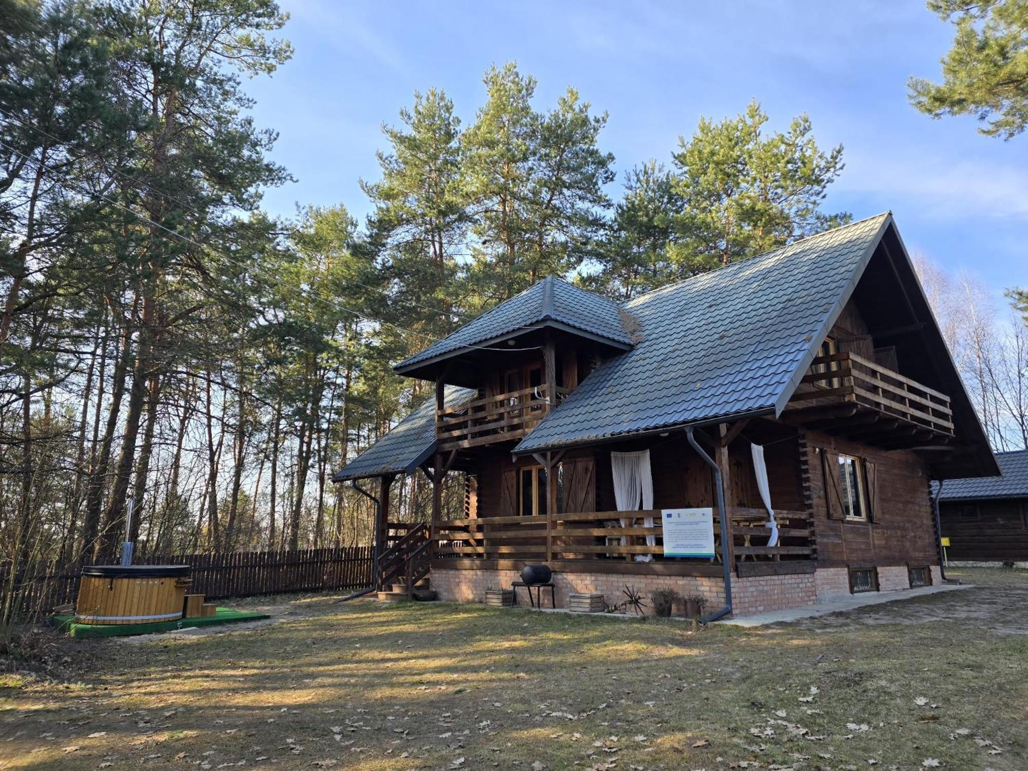 Roztocze U Aleksa Susiec - Jacuzii , Goraca Balia!!! Villa Exterior photo